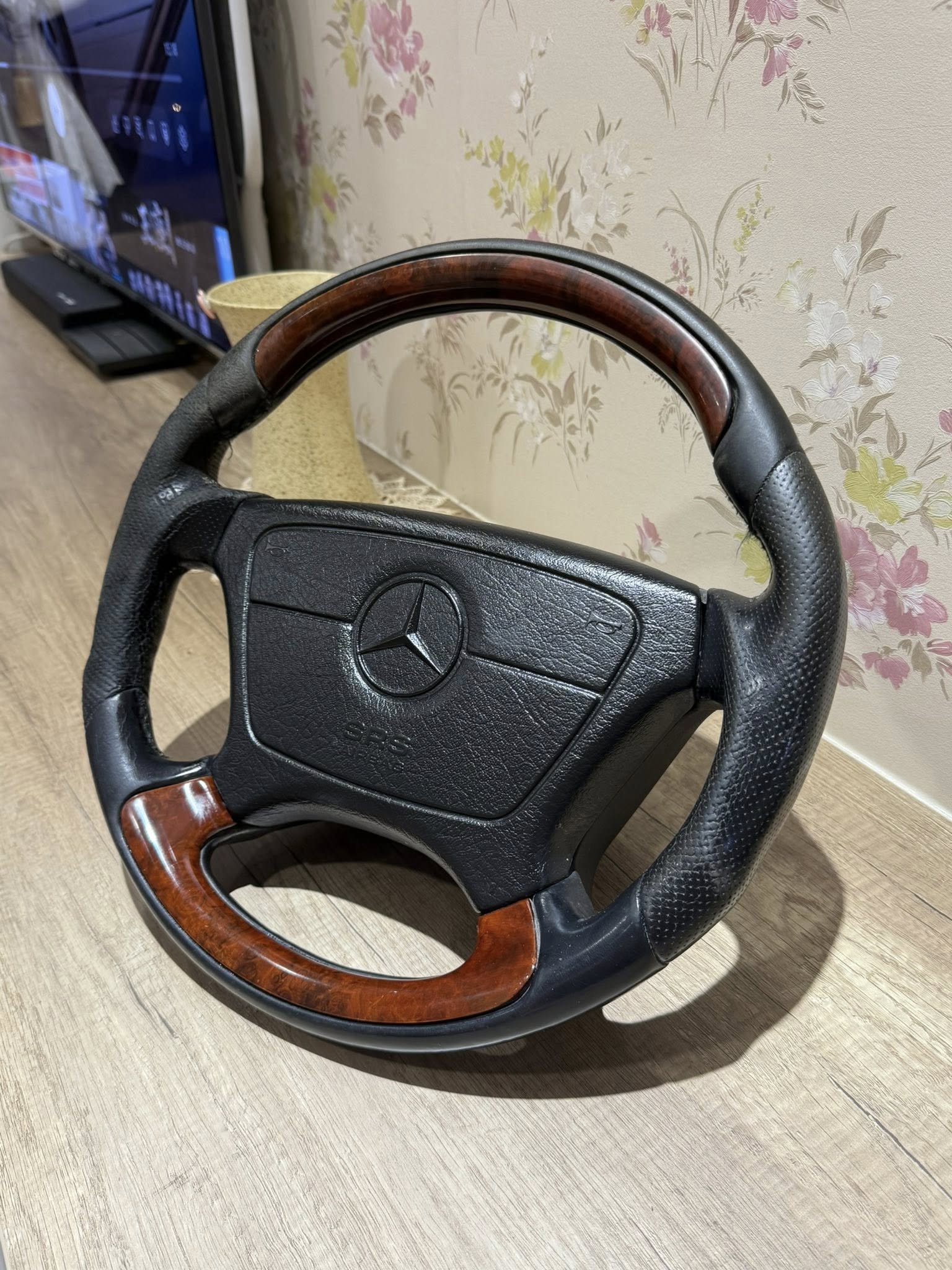พวงมาลัย Victor DB-3 แท้ (ลายไม้+หนัง) Mercedes ยุค 90s